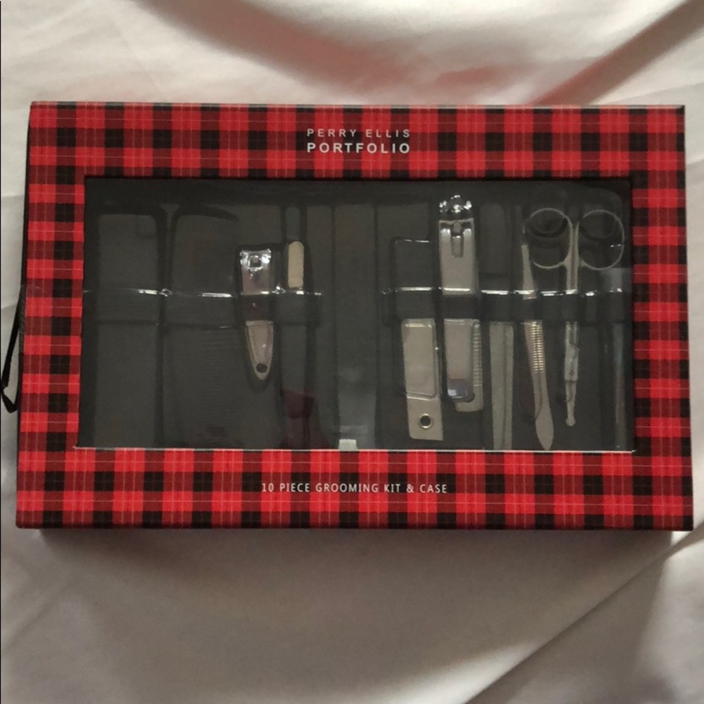 Men’s grooming kit